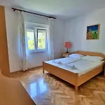 Iko Nemira Omiš