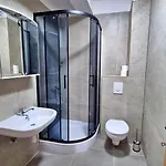 Iko Nemira * Omiš