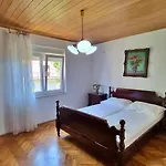 Iko Nemira Omiš
