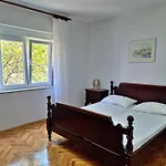 Iko Nemira Apartamento
