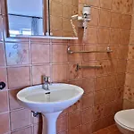 Iko Nemira Apartamento *