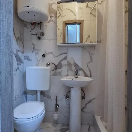 Apartman Iko Nemira *